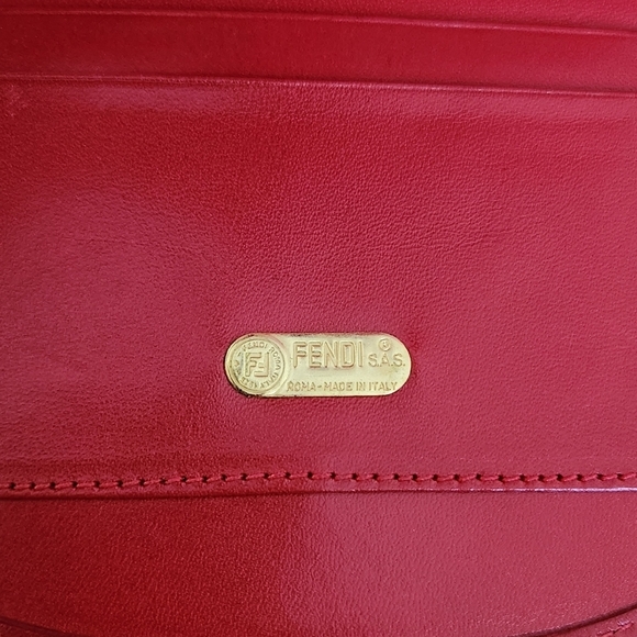 Fendi Leopard/Red Leather Round Wallet - Picture 10 of 15